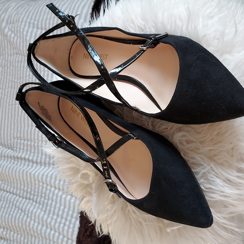 Nine West Anastagia Black Suede Pointy Toe Flats 9